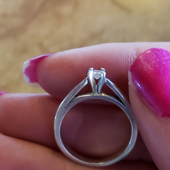 Platinaire promise ring obo - Picture 6 of 7